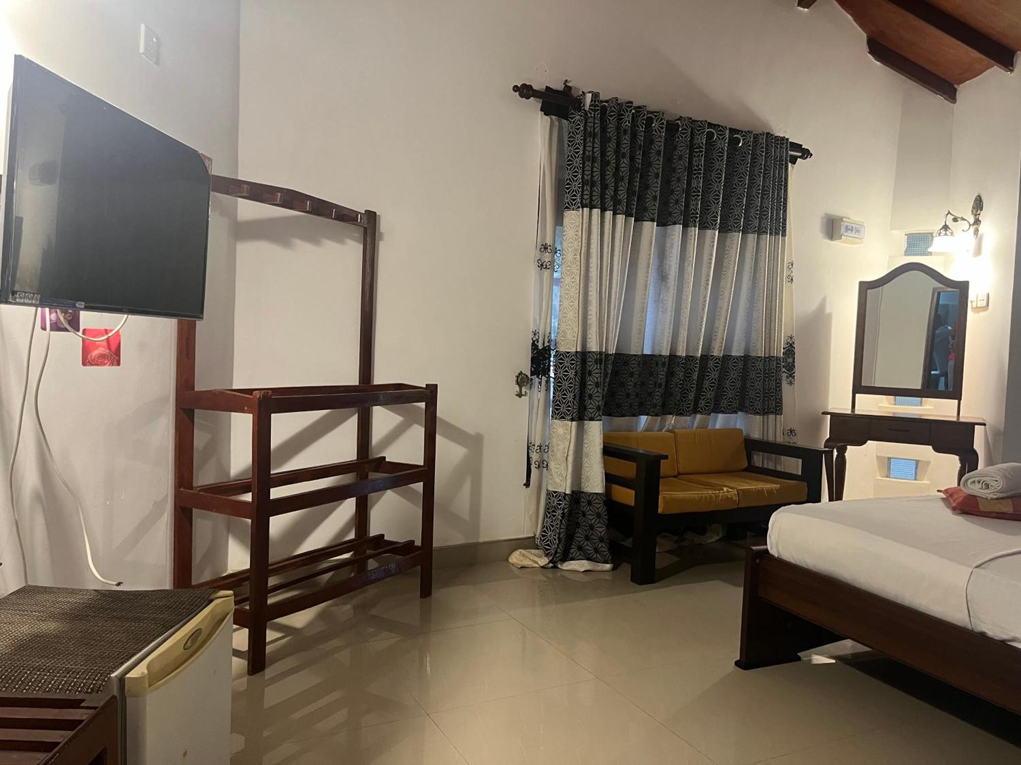 Royal Green Garden - Puttalam Exteriér fotografie