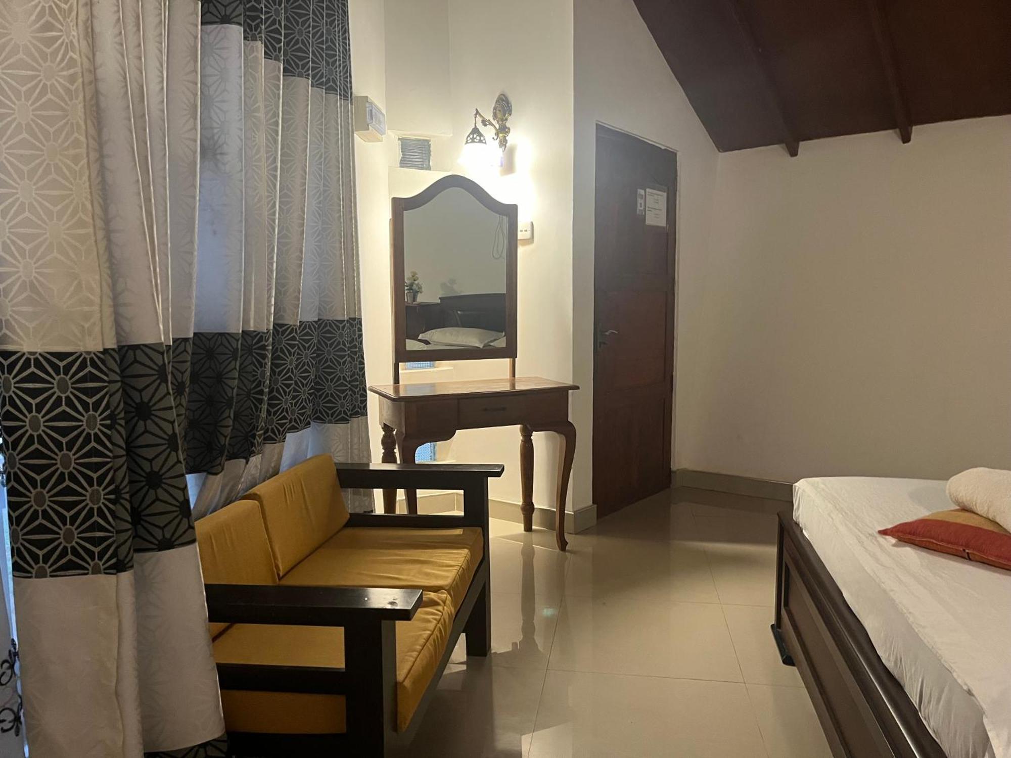 Royal Green Garden - Puttalam Exteriér fotografie